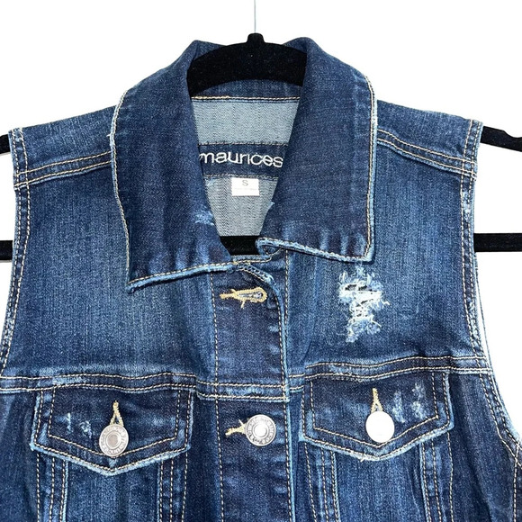 Maurices Dark Wash Distressed Frayed Hem Sleeveless Denim Vest Small Women’s - Picture 2 of 11